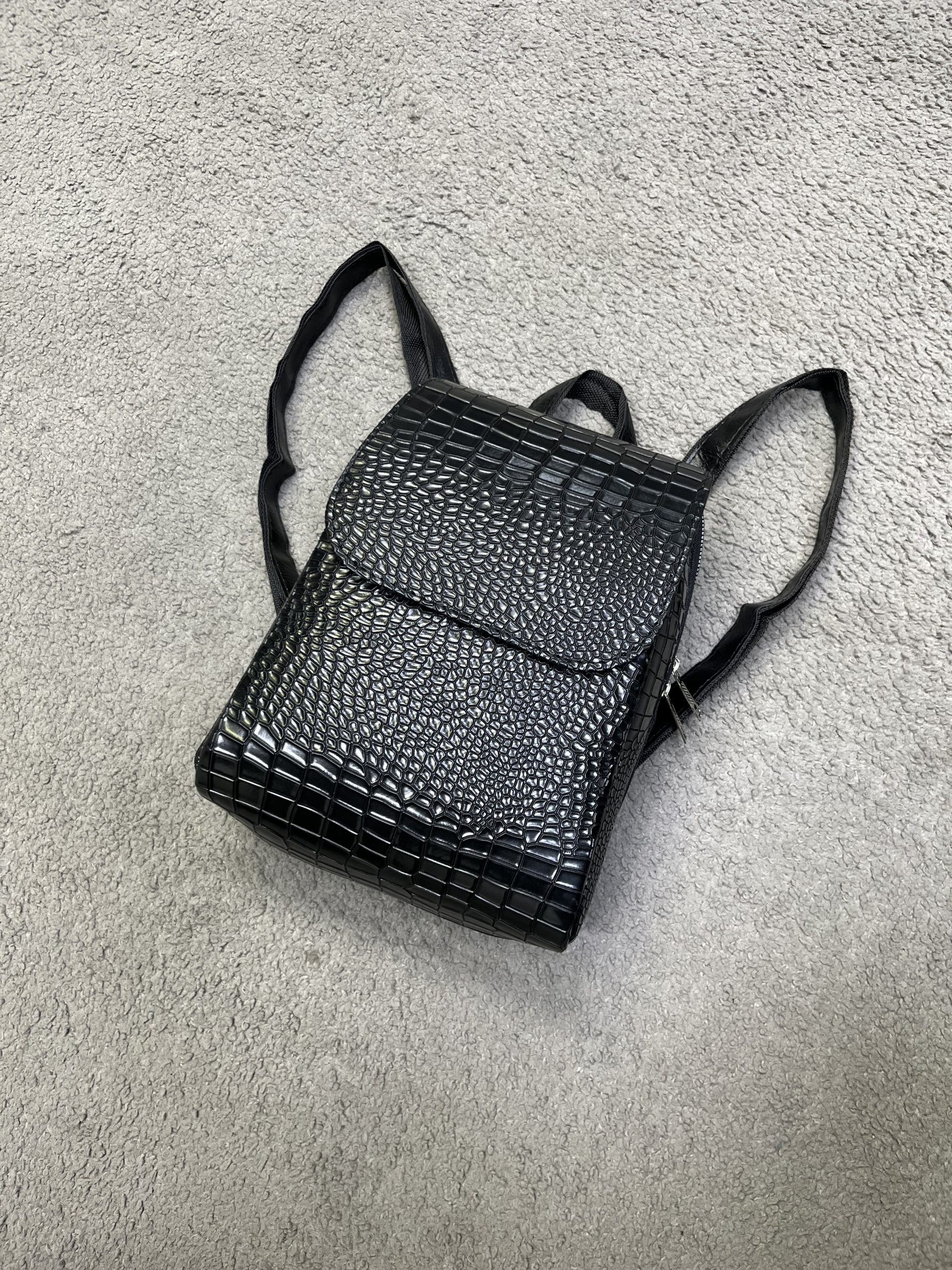 مینی کوله کیوت طرح سنگی