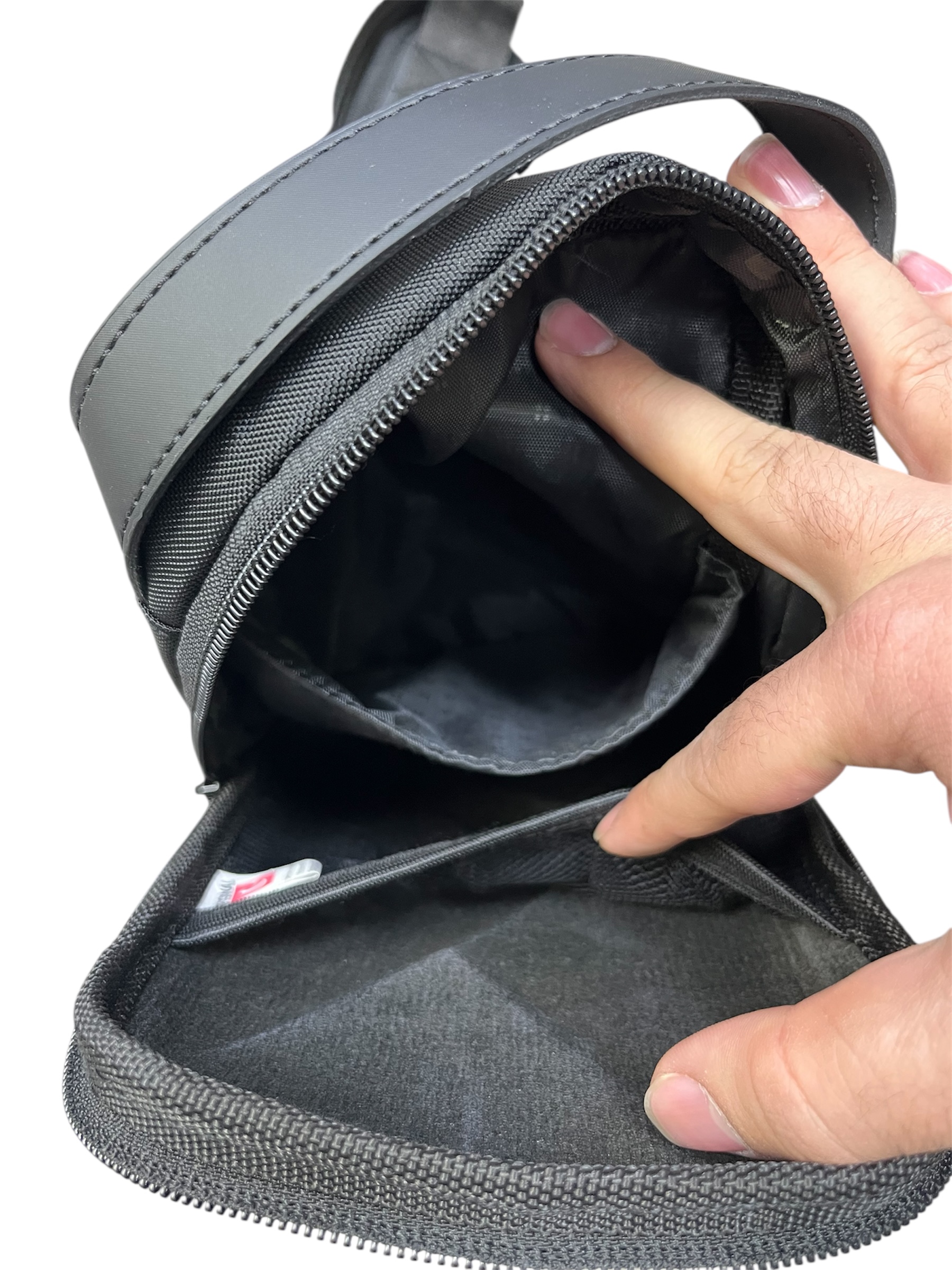 کیف کراس بادی بنج هاردباکس مثلثی